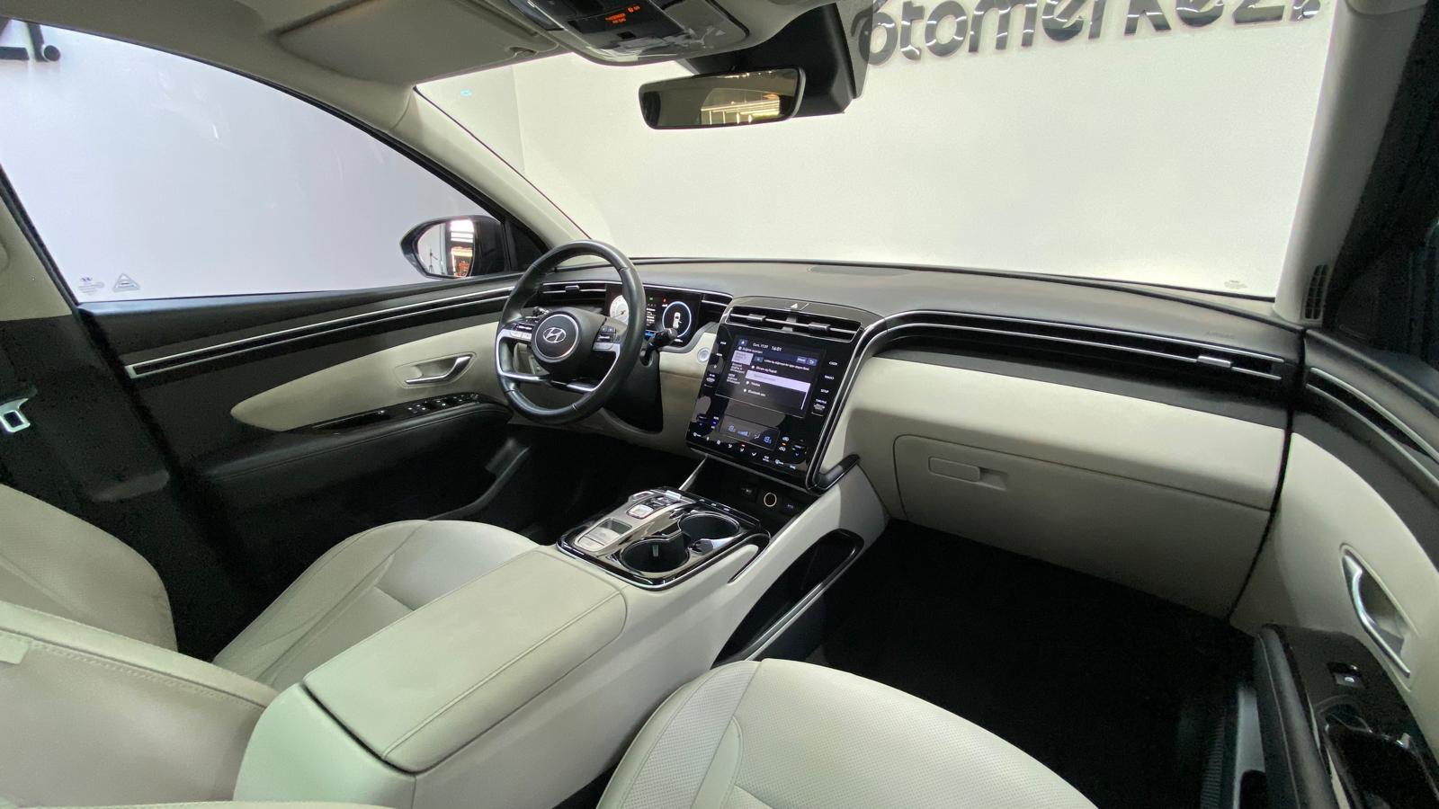 HYUNDAI TUCSON 20